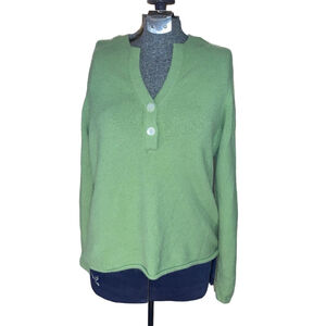 Women's Bass Green V-Neck Sweater M